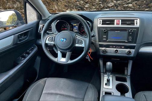 2017 Subaru Legacy Base