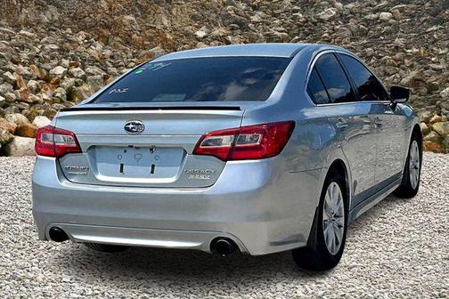 2017 Subaru Legacy Base