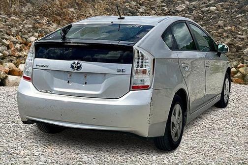 2011 Toyota Prius III