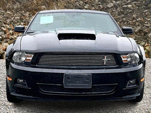 2012 Ford Mustang V6 Premium