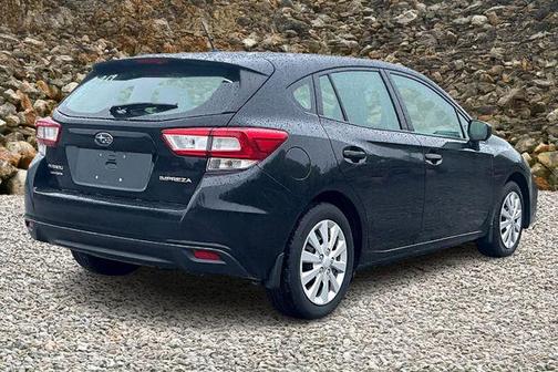 2019 Subaru Impreza 2.0i
