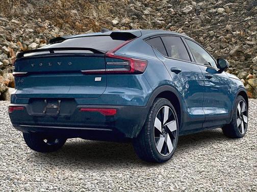 2023 Volvo C40 Recharge Pure Electric Twin Ultimate