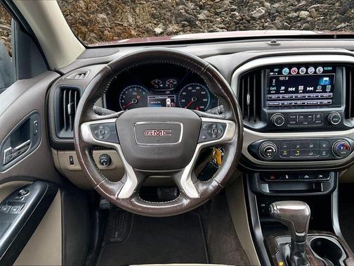 2018 GMC Canyon SLE