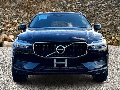 2019 Volvo XC60 T5 Momentum