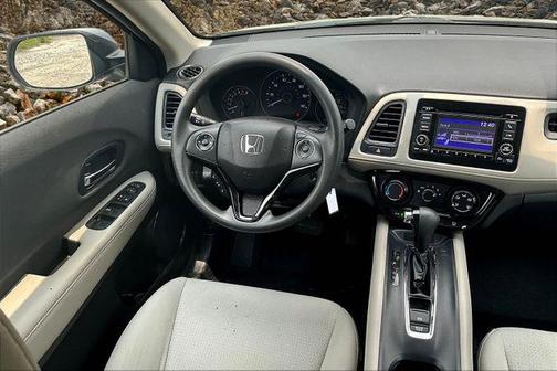 2022 Honda HR-V LX