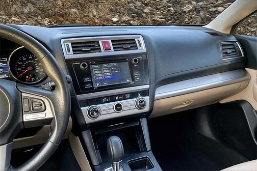 2016 Subaru Legacy Base