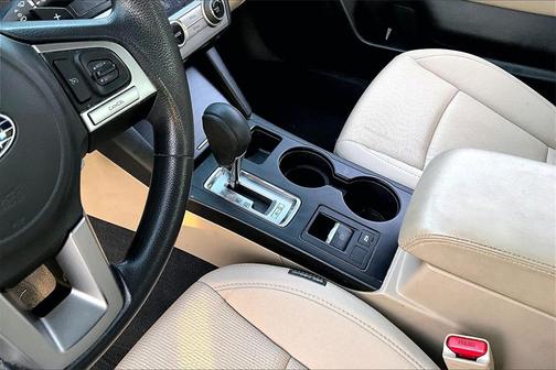 2016 Subaru Legacy Base