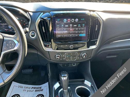 Satin Steel Metallic 2018 Chevrolet Traverse LT Cloth