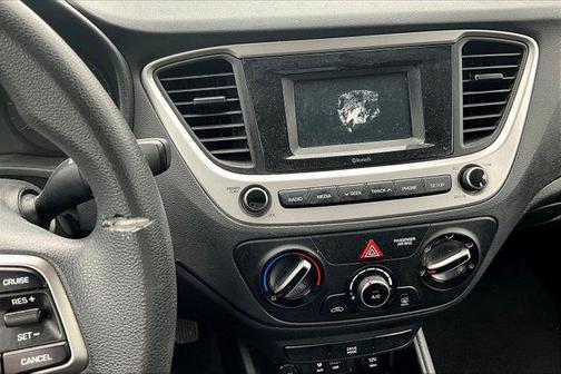 2021 Hyundai Accent SE