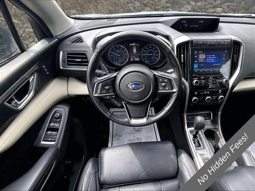 Ice Silver Metallic 2022 Subaru Ascent Limited 7-Passenger