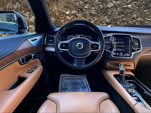 Onyx Black Metallic 2017 Volvo XC90 T6 Inscription