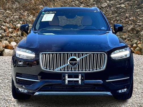 Onyx Black Metallic 2017 Volvo XC90 T6 Inscription