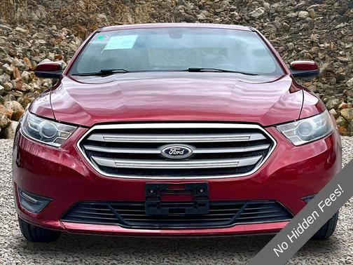 Ruby Red Metallic 2015 Ford Taurus SEL