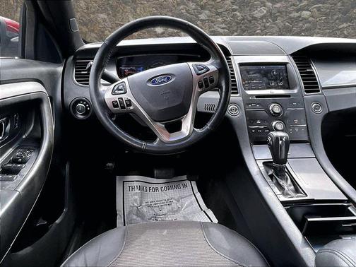 Ruby Red Metallic 2015 Ford Taurus SEL