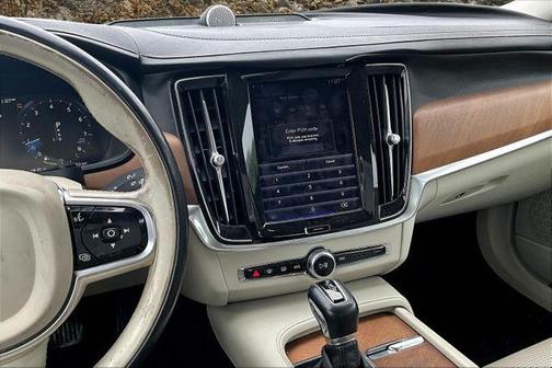 2017 Volvo S90 T6 Inscription