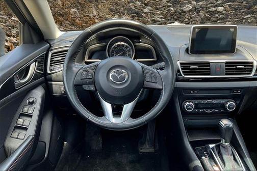 2016 Mazda Mazda3 i Grand Touring