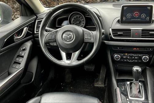 2016 Mazda Mazda3 i Grand Touring