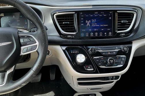2019 Chrysler Pacifica Hybrid Touring Plus