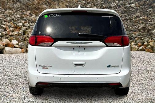 2019 Chrysler Pacifica Hybrid Touring Plus