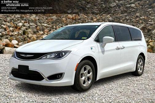 2019 Chrysler Pacifica Hybrid Touring Plus