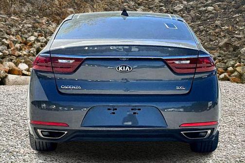 2019 Kia Cadenza Limited