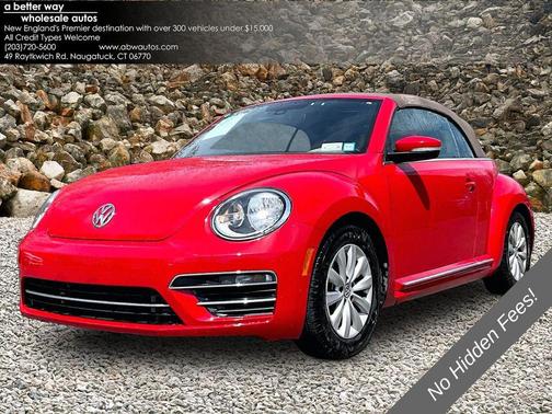Tornado Red/Black Roof 2017 Volkswagen Beetle 1.8T