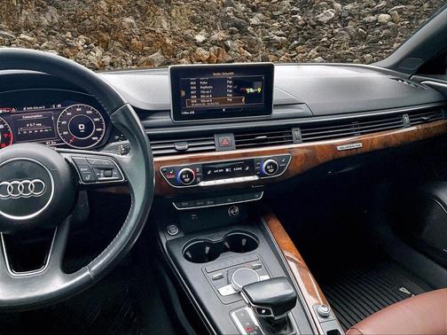 2018 Audi A4 2.0T Premium Plus