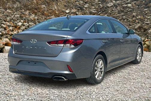 2018 Hyundai SONATA SE