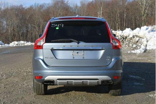 2017 Volvo XC60 T5 Dynamic