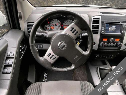 Glacier White 2015 Nissan Frontier PRO-4X