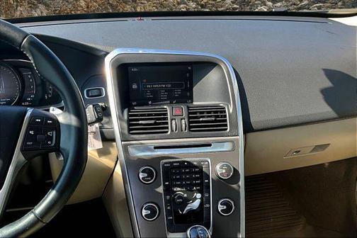 2015 Volvo XC60 T6