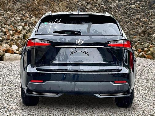 Obsidian 2015 Lexus NX 300h Base