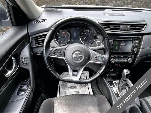 Brilliant Silver Metallic 2020 Nissan Rogue SV