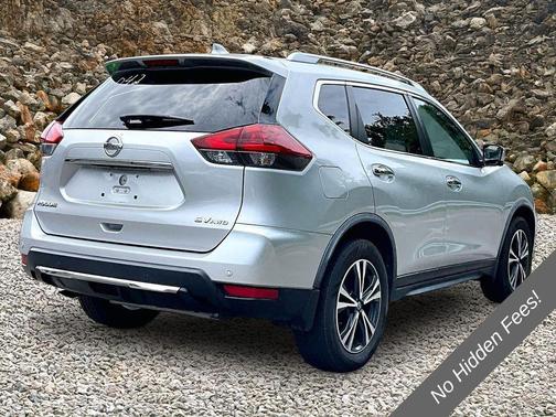 Brilliant Silver Metallic 2020 Nissan Rogue SV