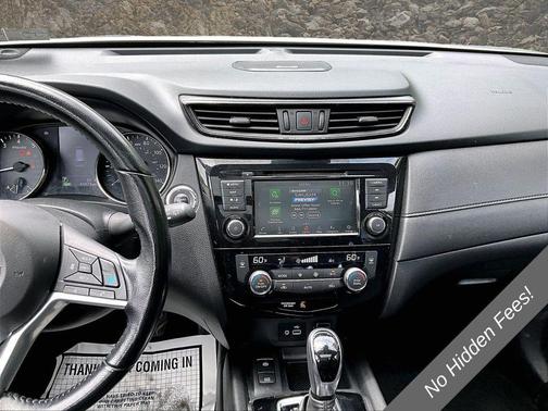 Brilliant Silver Metallic 2020 Nissan Rogue SV
