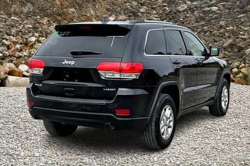 2019 Jeep Grand Cherokee Laredo