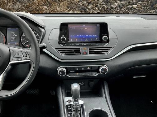 2022 Nissan Altima S FWD