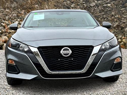 2022 Nissan Altima S FWD