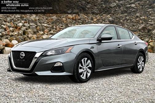 2022 Nissan Altima S FWD