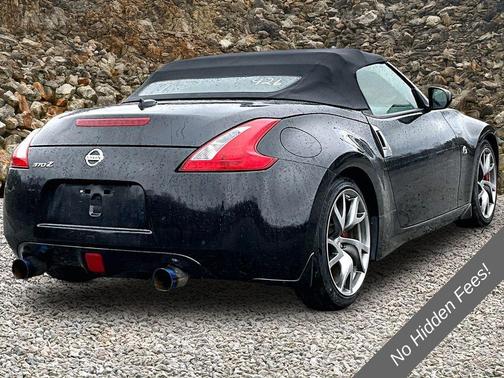 Magnetic Black Metallic 2014 Nissan 370Z Touring