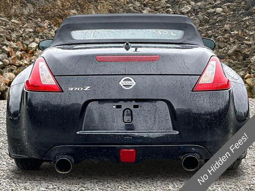 Magnetic Black Metallic 2014 Nissan 370Z Touring