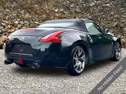 Magnetic Black Metallic 2014 Nissan 370Z Touring