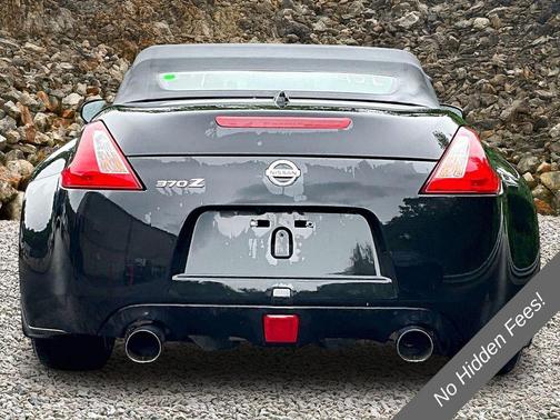 Magnetic Black Metallic 2014 Nissan 370Z Touring