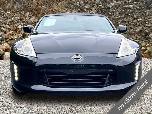 Magnetic Black Metallic 2014 Nissan 370Z Touring