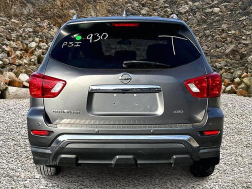 2020 Nissan Pathfinder S 4WD