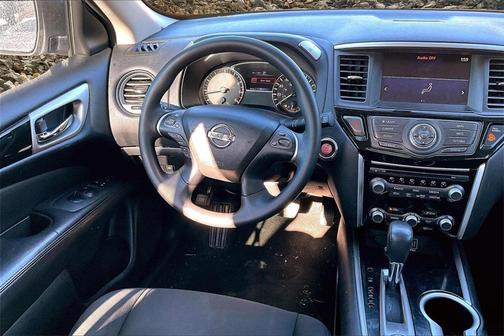 2020 Nissan Pathfinder S 4WD