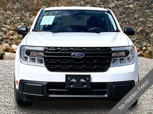 Oxford White 2023 Ford Maverick XL