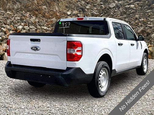 Oxford White 2023 Ford Maverick XL