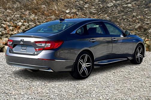 2022 Honda Accord Hybrid Touring