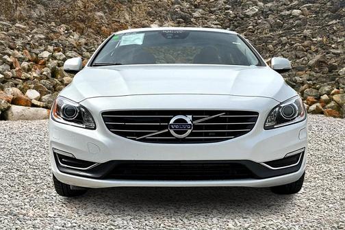 2015 Volvo S60 T5 Platinum